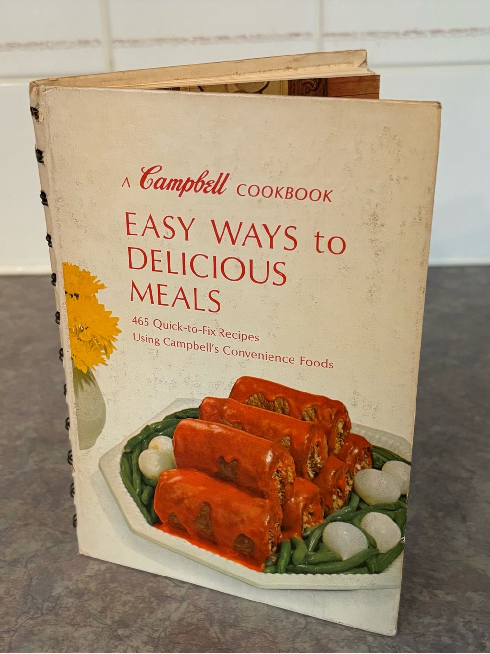 "Easy Ways to Delicious Meals" Campbell Soup Cookbook